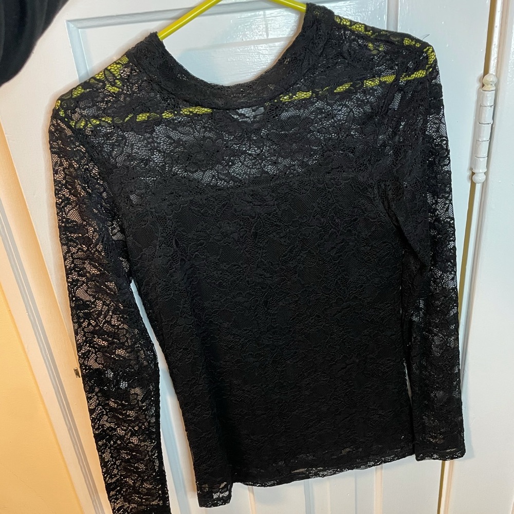 Black Lace Longsleeve